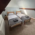 Rosy Bay سكرابورو